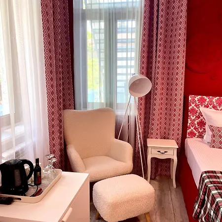 Regina Bed&wine *