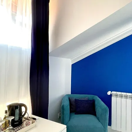 Готель Regina Bed&wine Варна