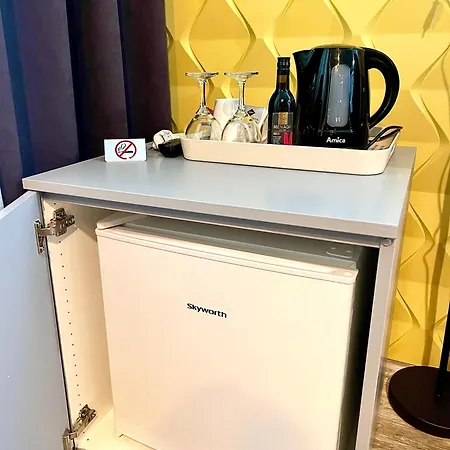 Готель Regina Bed&wine *