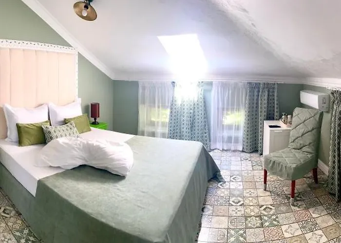 Otel Regina Bed&wine *